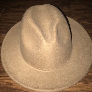 Fedora hat